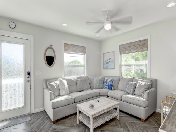Bradenton Beach Four Bedroom Vacation Home with Pool & Spa